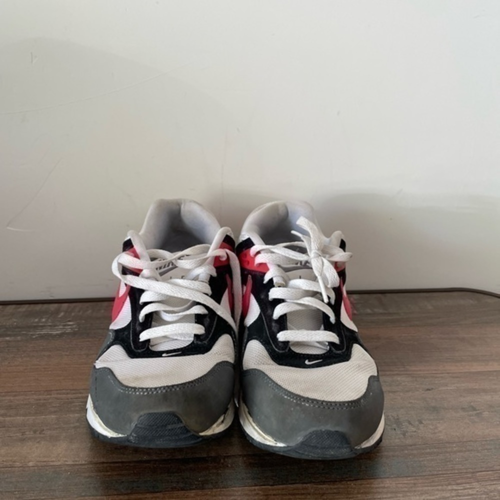 Nike Air Mens Shoes Size 9.5 - Picture 4 of 6